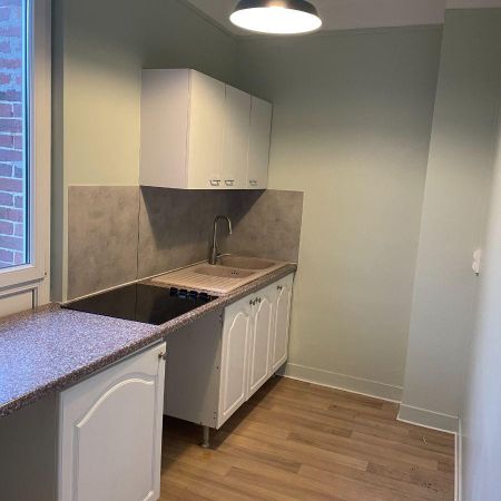 Appartement à Louer à Criel-sur-Mer (76910) Appartement comprenant : entrée, cuisine, séjou... - Photo 4