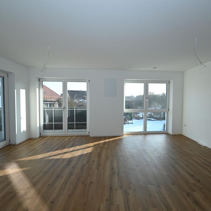 Neubau-Erstbezug! Hochwertige 4-Zimmer-Wohnung mit Top-Ausstattung! Seubersdorf - Zentral - Foto 1