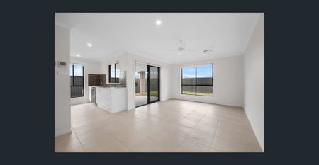 Apply Now! - Photo 4