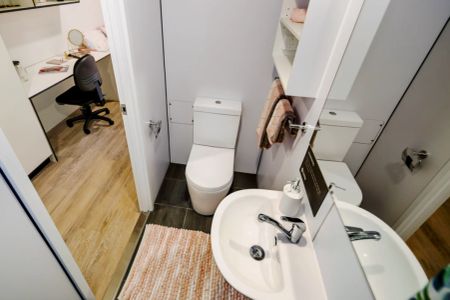 Cluster Ensuite Silver - Photo 4