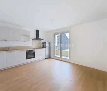 Location Appartement 2 pièces 35 m2 à Clermont-Ferrand - Photo 2