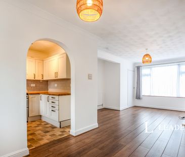 3 bedroom house to rent Hercules Road, Poole, Dorset, BH15 - Photo 5