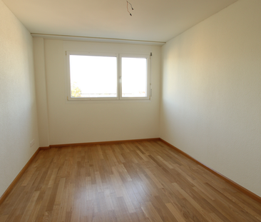 Grosszüge, helle Wohnung mit grossen Balkonen - Foto 2