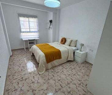 Calle del Rei en Jaume, Xirivella, Valencian Community 46950 - Photo 5