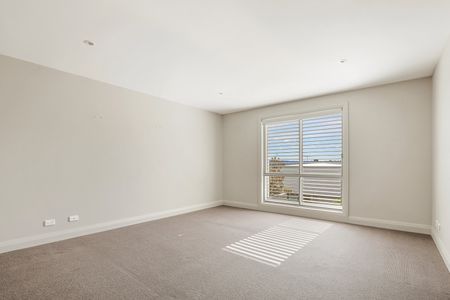 90G Delmar Parade, Dee Why NSW 2099 - House For Rent | Domain - Photo 2