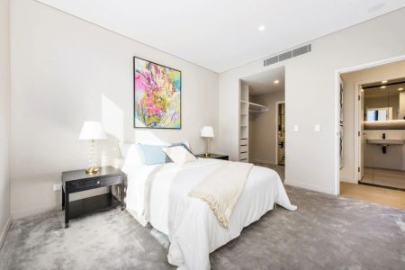 Fully Furnished Architectural Elegance & Outdoor Grandeur in West End Residences - Photo 4