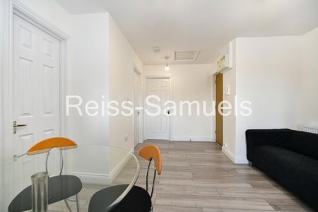 3 bedroom apartment to rent - Photo 3