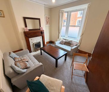 Beaconsfield Terrace, Northampton - Photo 2