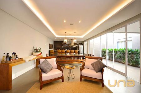 Casa no Santa Felicidade de 590 m² com 5 quartos - Photo 2