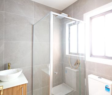 Bill included, Fully furnished 5B5B with 5 AC – Right at UQ Doorstep! - Photo 4