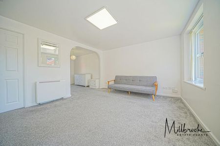 2 bedroom apartment to rent - Photo 4