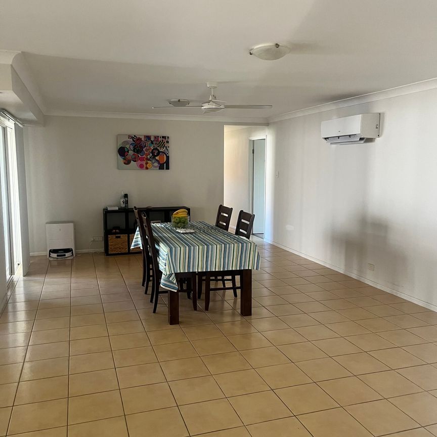 Redland Bay - Photo 1