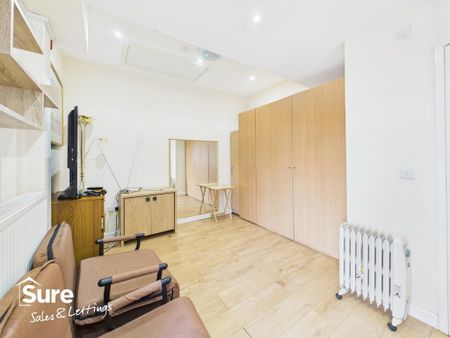 Studio to rent - Photo 4