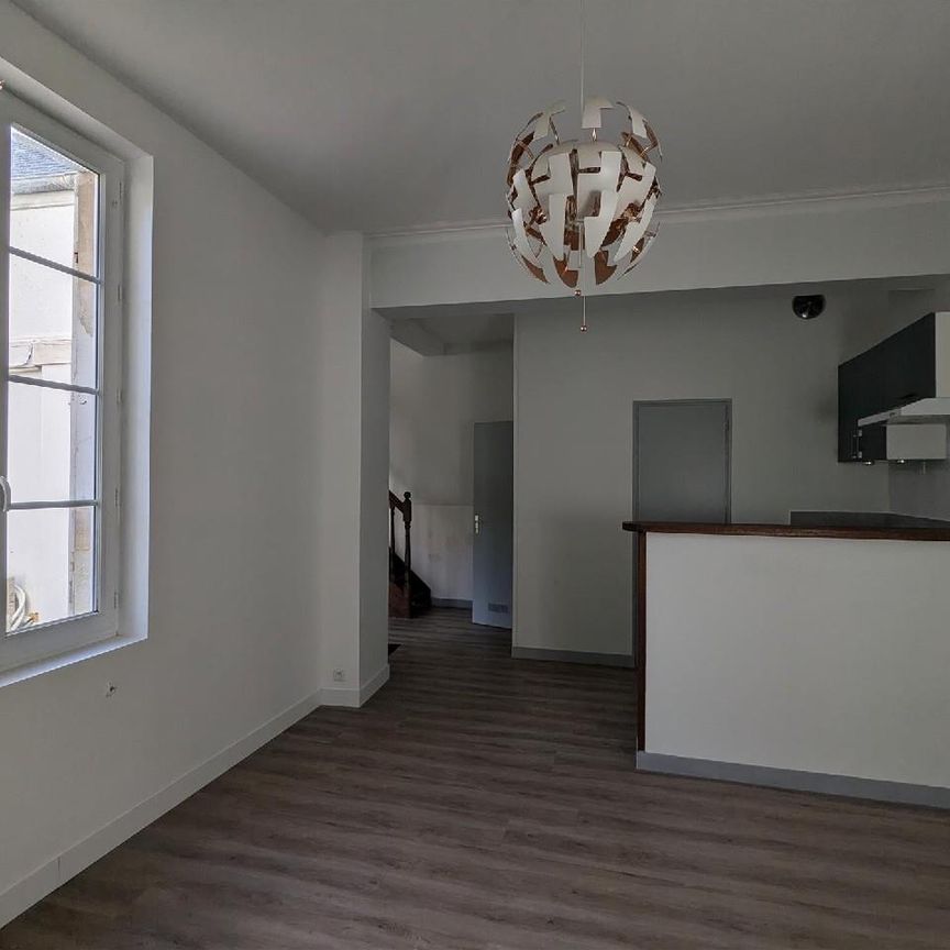 Location Appartement 3 pièces 49m² COGNAC 16100 - Photo 1