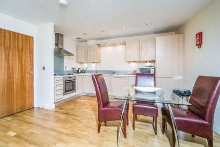 2 bedroom apartment to rent - Photo 5