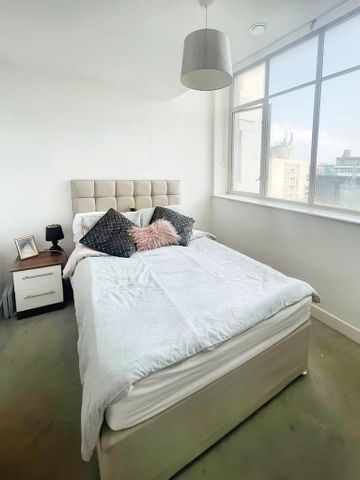 2 bedroom flat to rent - Photo 4