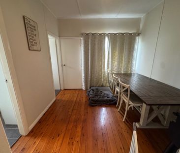 Neat Two Bedroom Home In A Great Location! - Photo 2