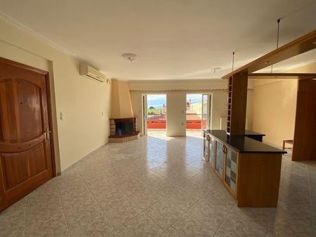 Διαμέρισμα για ενοικίαση Κέντρο (Παραλία) - Photo 3
