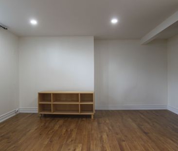 For Lease - 3653 Anniversary (Lower) Road, Mississauga, Ontario - Photo 2