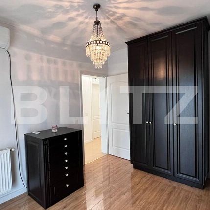 Apartament modern, 3 camere, zona Calea Severinului - Photo 1