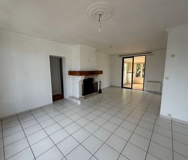 Location Maison 4 pièces 82m² - Photo 1