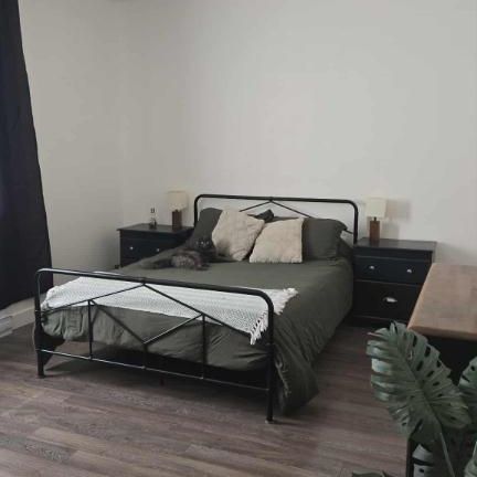 Beau grand 4 1/2 - Photo 1