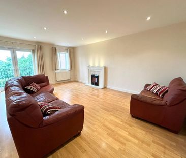 2 bedroom flat to rent - Photo 3