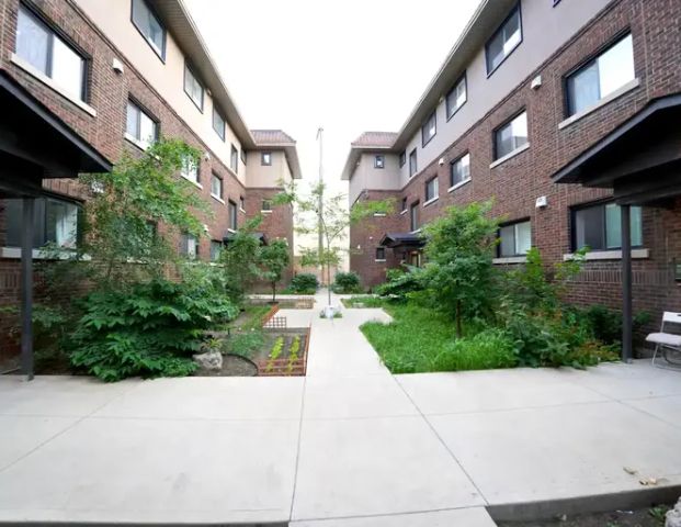 540 King St East Unit B3 | 540 King St East, Hamilton - Photo 1