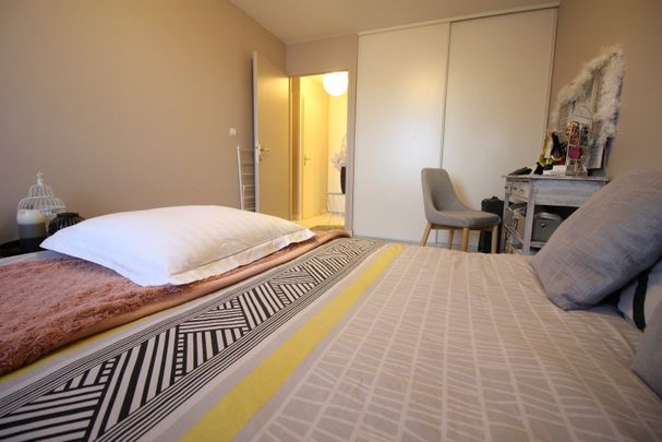 Appartement T3 avec parkings et terrasse - Photo 1