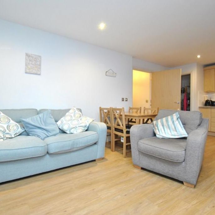 2 bedroom apartment to rent - Photo 1