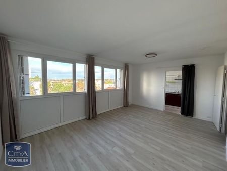 Location Appartement 1 pièce 33m² ROYAN 17200 - Photo 2