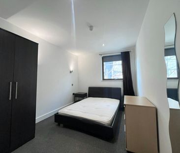 Flat to rent on - Photo 6