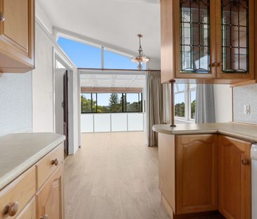 Sunlit Character Home - Photo 4