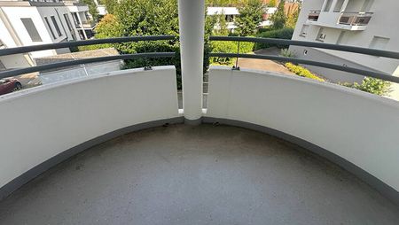 A LOUER - 2 PIECES MEUBLE - STRASBOURG ROBERTSAU - Photo 2