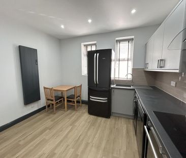 2 bedroom house to rent - Photo 1