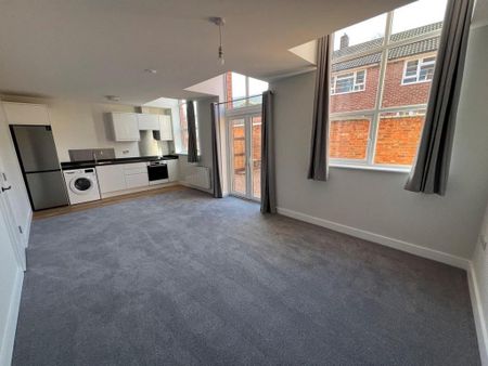 1 bedroom flat to rent - Photo 2