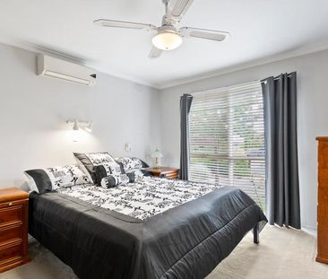 Comfort, space and superb car accommodation - Photo 6