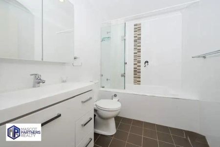 “Two Bedroom Apartment in the Heart of Maroubra” - Photo 4