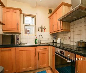 Winchcombe Street, Cheltenham, Gloucestershire, GL52 - Photo 5