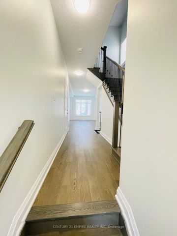 For Lease - 65 Copperhill Heights, Barrie, Ontario - Photo 5