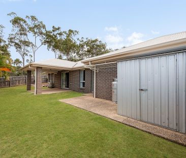 FAMILY HOME WITH SIDE ACCESS - Photo 5