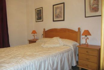 Alquiler de piso en Calle Salvador del Mundo, 4