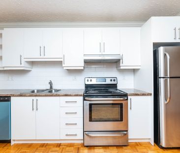 For Lease - 448 Salem Avenue Unit# Main, Toronto, Ontario - Photo 2