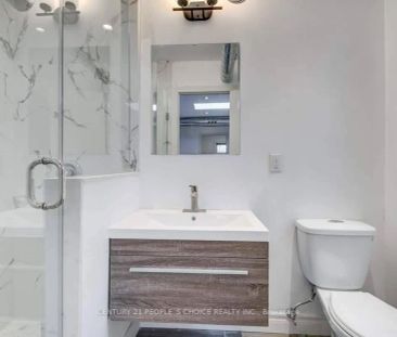 1514 Queen Street W #2 - Photo 5