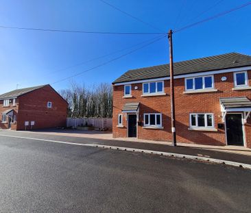 Thompson Terrace, Doncaster, Askern - Photo 2