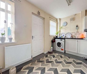 Murray Avenue, Fencehouses, Houghton Le Spring, DH4 - Photo 3