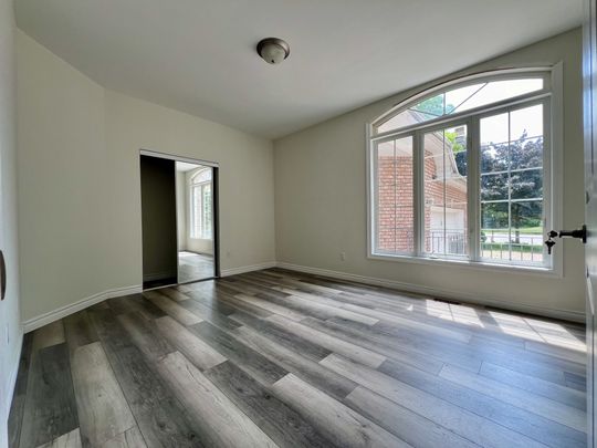 For Lease - 282 Elgin Mills Road, Richmond Hill, Ontario - Photo 1