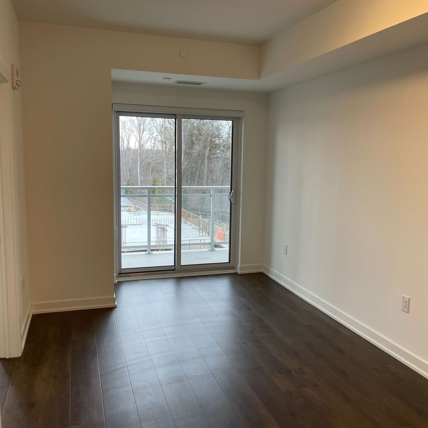 For Lease - 56 Lakeside Terrace Unit# 202, Barrie, Ontario - Photo 1