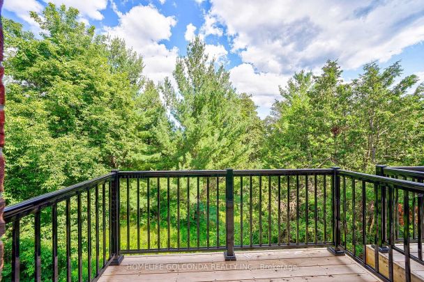 Condo Townhouse For Lease | N9258349 - Photo 1