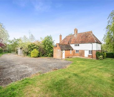 A charming cottage in the in the sought-after village of Tudeley. - Photo 2